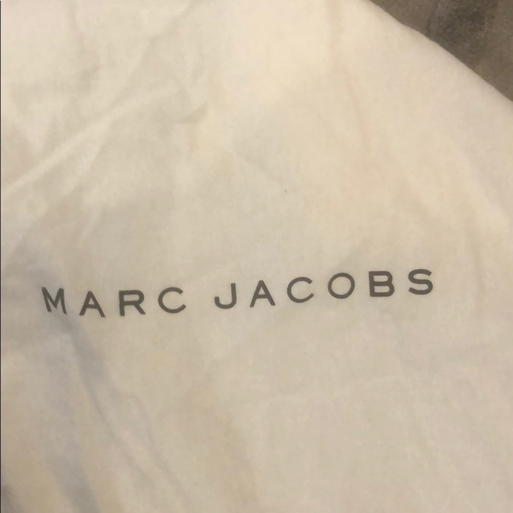Marc Jacobs Quilted Leather Tote in Cognac Brown with Gold Hardware - Picture 10 of 12